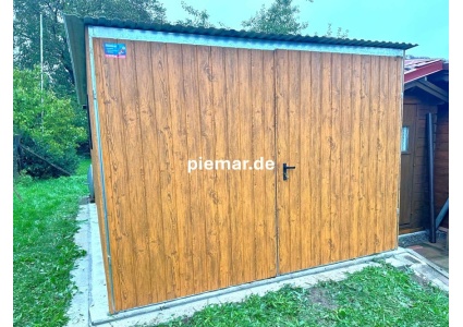 blechgarage-mit-doppelfluegeltor-fenster-dachrinne-konstruktion-aus-verzinkten-vierkantprofilen-in-holzdekofarbe_3