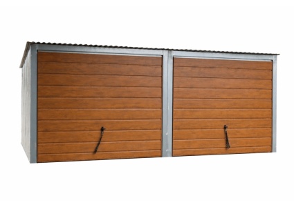 blechgarage-mit-dachneigung-nach-hinten-2x-schwingtor-horizontalpanel-konstruktion-aus-verzinkten-vierkantprofilen-dachrinne-in-holzdekofarbe_3