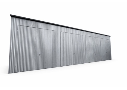 4-fach-garage-mit-einer-dachneigung-nach-hinten-doppelfluegeltor-fenster-kondensvlies-dach-und-waende-attika-dachblende-kantenschutz-konstruktion-aus-verzinkten-vierkantprofilen-25300_10