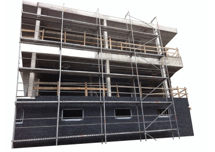konstrukcja_budynku_z_rusztowaniami_1_1