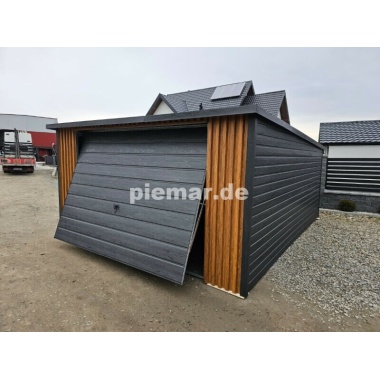 25_4_garage_mit_holzdekolamellen