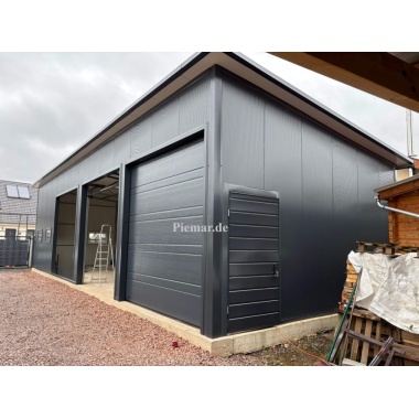 blechgarage-14x6x4m-dachneigung-nach-hinten-sektionaltor-elektroantrieb-1x-schlupftuer-sektionaltor-tuer-fenster-dachrinne-attika-dachblende-kantenschutz-konstruktion-aus-verzinkten-vierkantprofilen-verankerung-isolation_8_1288072196