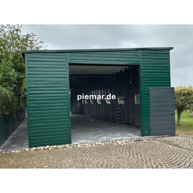 blechgarage-18x6x380-m-mit-einer-dachneigung-nach-hinten-2x-sektionaltor-1x-tuer-8x-fenster-dachrinne-attika-dachblende-kantenschutz-horizontalpanel-konstruktion-aus-verzinkten-vierkantprofilen_12