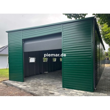 blechgarage-18x6x380-m-mit-einer-dachneigung-nach-hinten-2x-sektionaltor-1x-tuer-8x-fenster-dachrinne-attika-dachblende-kantenschutz-horizontalpanel-konstruktion-aus-verzinkten-vierkantprofilen_5