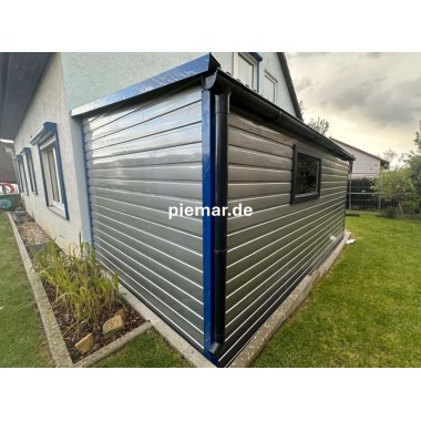 blechgarage-dachneigung-links-doppelflugeltor-fenster-dachrinne-attika-kantenschutz-konstruktion-verzinkten-vierkantprofilen-bleche-horizontal-vernietet_2