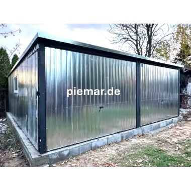 blechgarage-mit-dachneigung-nach-hinten-2x-schwingtor-1x-tuer-1x-fenster-attika-dachblende-verzinkt_1