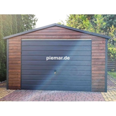 blechgarage-mit-einem-satteldach-schwingtor-kantenschutz-attika-dachrinne-horizontalpanel-konstruktion-aus-verzinkten-vierkantprofilen-in-holzdekofarbe_4
