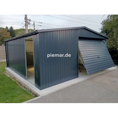 blechgarage-mit-einem-satteldach-schwingtor-tuer-attika-kantenschutz-bleche-horizontal-vernietet-konstruktion-aus-verzinkten-vierkantprofilen-dachrinne-in-farbe_1