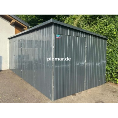 blechgarage-mit-einer-dachneigung-rechts-2x-doppelfluegeltor-attika-dachblende-konstruktion-aus-verzinkten-vierkantprofilen-in-farbe_1