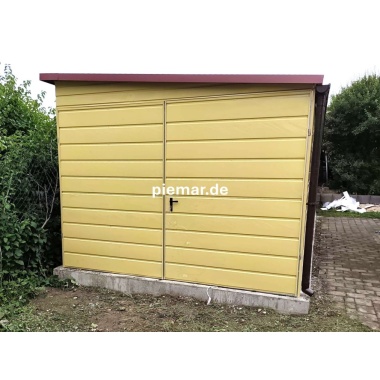 blechgarage-mit-einer-dachneigung-rechts-doppelfluegeltor-tuer-fenster-dachrinne-attika-konstruktion-aus-verzinkten-vierkantprofilen-bleche-horizontal-vernietet-in-farbe-30799_2