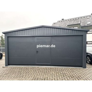 blechgarage-mit-satteldach-sektionaltor-schlupftuer-attika-kantenschutz-dachrinne-lichtband-kondensvlies-dach-konstruktion-aus-verzinkten-vierkantprofilen-in-farbe_10