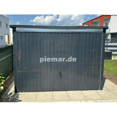 blechgarage-schwingtor-attika-kantenschutz-tuer-fenster-holzdekofarbe_1