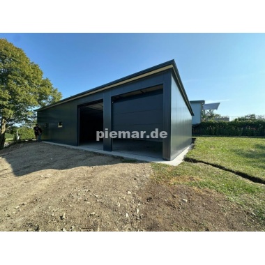 blechgarage_garage_mit_dachneigung_nach_hinten_konstruktion_aus_verzinkten_vierkantprofilen_3x_fenster_2x_sektionaltor_elektroan_9_656522981