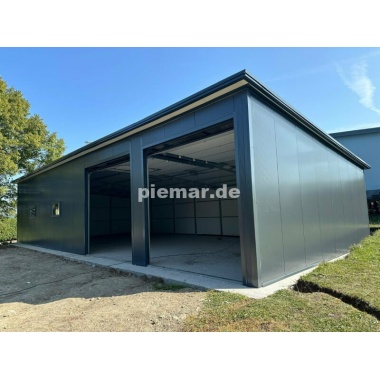 blechgarage_garage_mit_dachneigung_nach_hinten_konstruktion_aus_verzinkten_vierkantprofilen_3x_fenster_2x_sektionaltor_elektroantrieb_1_1166922821