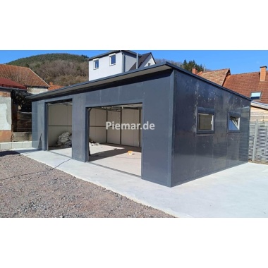 garage-10x5x3m-mit-einer-dachneigung-nach-hinten-fenster-sektionaltor-inkl-elektroantrieb-schlupftuer-sektionaltor-dachrinne-attika-kantenschutz-konstruktion-aus-verzinkten-vierkantprofilen-in-farbe-isolation_6