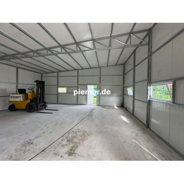 garage-12x9x410-m-mit-einer-dachneigung-nach-hinten-1x-sektionaltor-inkl-elektroantrieb-3x-fenster-2x-tuer-attika-dachblende-kantenschutz-dachrinne-in-farbe-konstruktion-aus-verzinkten-vierkantprofilen-isolation-statik_10