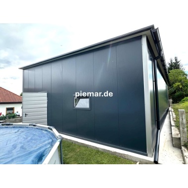 garage-12x9x410-m-mit-einer-dachneigung-nach-hinten-1x-sektionaltor-inkl-elektroantrieb-3x-fenster-2x-tuer-attika-dachblende-kantenschutz-dachrinne-in-farbe-konstruktion-aus-verzinkten-vierkantprofilen-isolation-statik_5