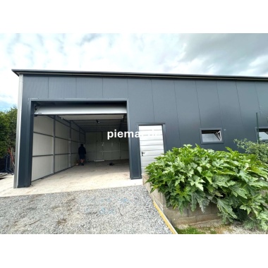 garage-12x9x410-m-mit-einer-dachneigung-nach-hinten-1x-sektionaltor-inkl-elektroantrieb-3x-fenster-2x-tuer-attika-dachblende-kantenschutz-dachrinne-in-farbe-konstruktion-aus-verzinkten-vierkantprofilen-isolation-statik_8