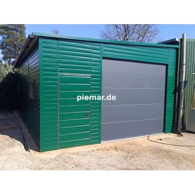 garage-mit-dachneigung-nach-links-sektionaltor-elektroantrieb-2x-fenster-tuer-mit-patentschloss-dachrinne-kondensvlies-dach-und-waende-attika-kantenschutz-konstruktion-aus-verzinkten-vierkantprofilen-bleche-horizontal_1_659061075