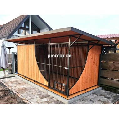 hundezwinger_mit_holzdach_2024-11-29_o_11_10_50_f01a227b_2