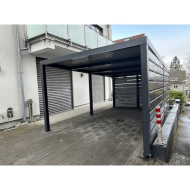 carport-mit-dachneigung-nach-hinten,-attika,-2-wände-mit-blechlamellen,-in-farbe-10