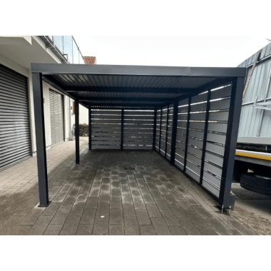 carport-mit-dachneigung-nach-hinten,-attika,-2-wände-mit-blechlamellen,-in-farbe-7